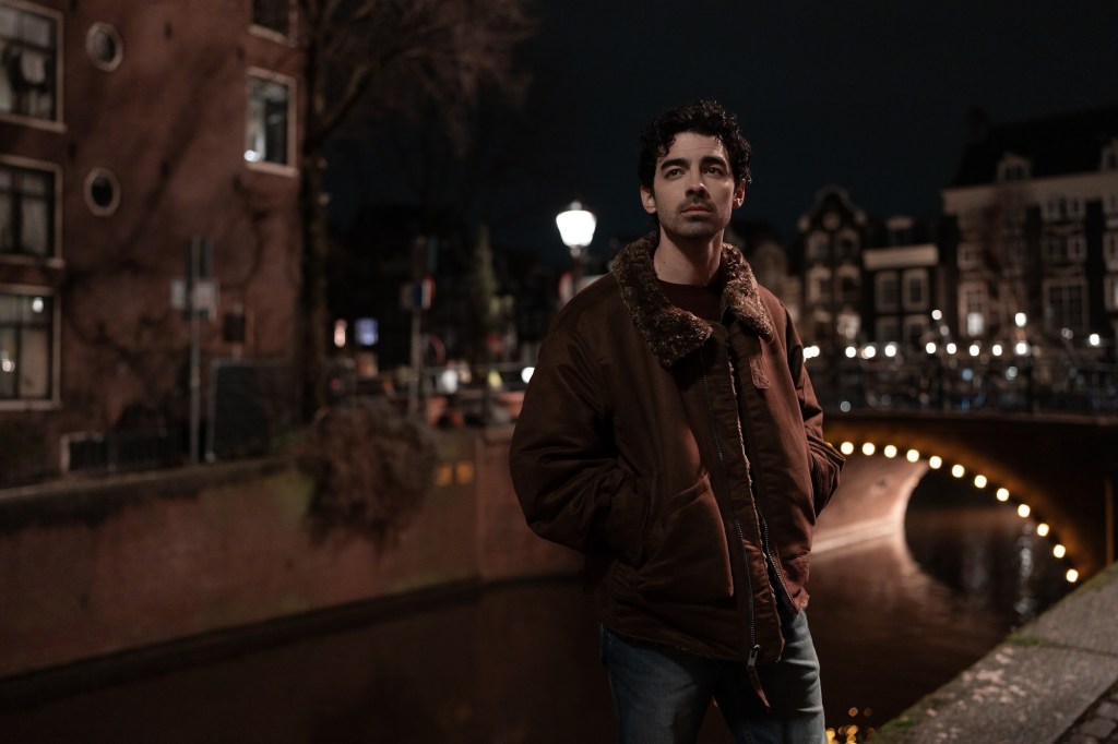 Millennial Musings on A Very Jonas Christmas&nbsp;Movie